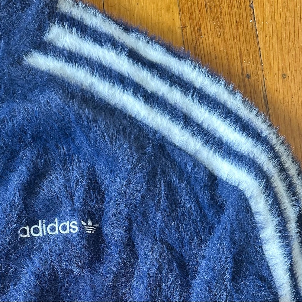 ADIDAS FLUFFY KNITTED CARDIGAN INDIGO BLUE SIZE SMALL NWOT - Picture 7 of 7